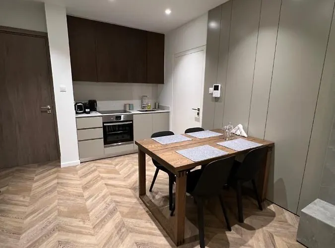 Natali's Luxury アパート