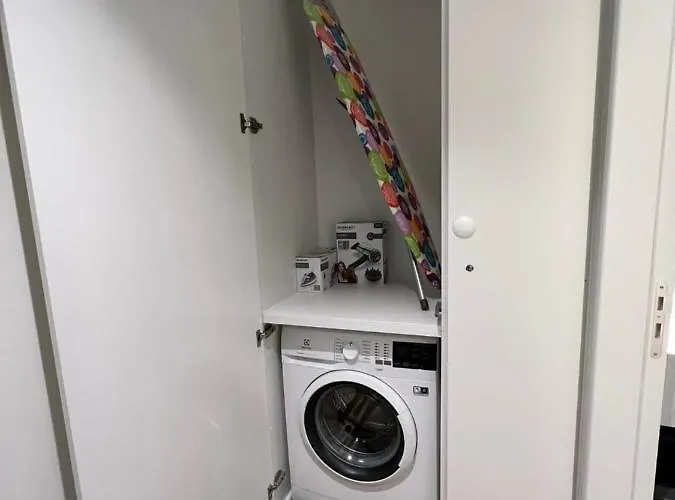 アパート Natali's Luxury Strovolos